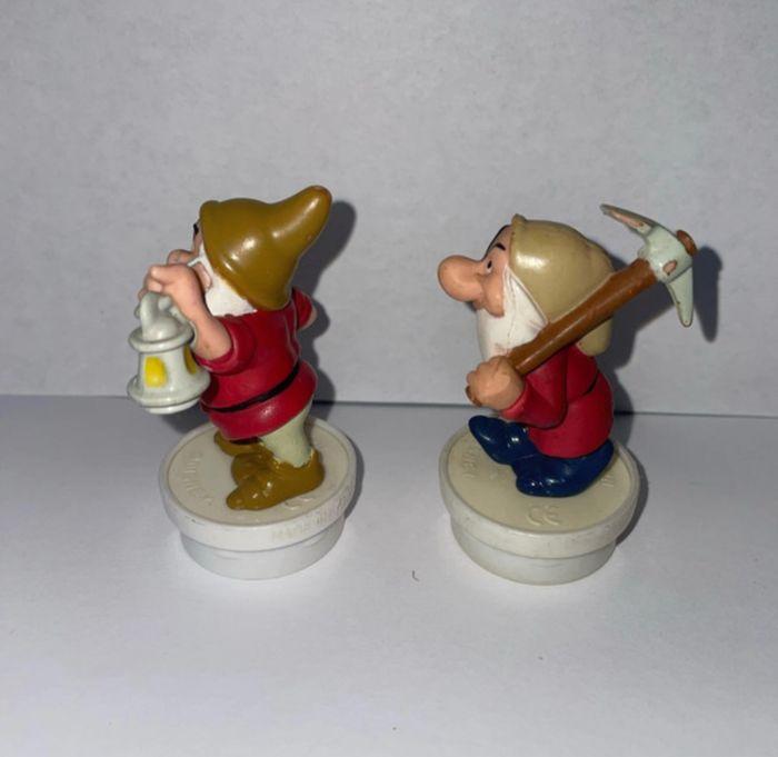 Lot figurines Disney blanche-neige et les sept nains nestle Smarties - photo numéro 3