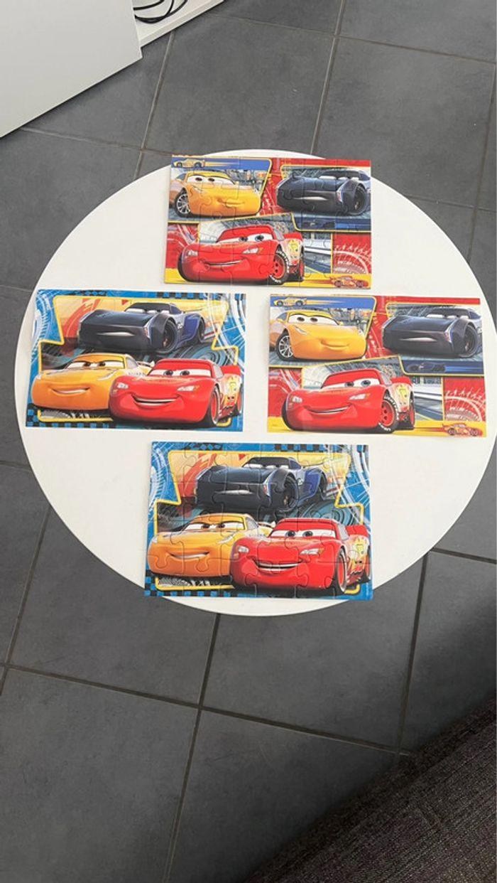 Puzzle cars 2x24 ravensburger avec mini poster . Parfait état . - photo numéro 1