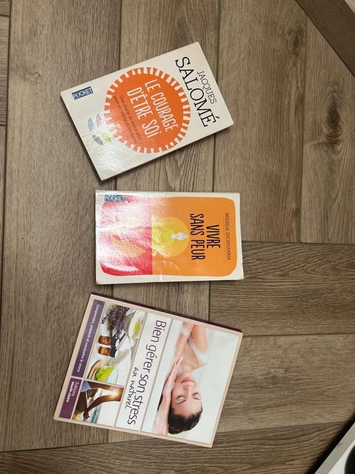 Lot de 3 livres - photo numéro 1