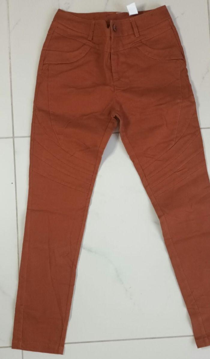 Pantalon femme T38 couleur brique ou marron - photo numéro 6