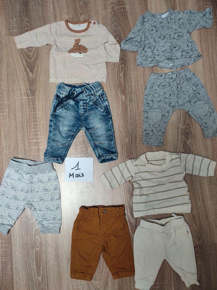 Lot de 3 ensembles taille 1 mois