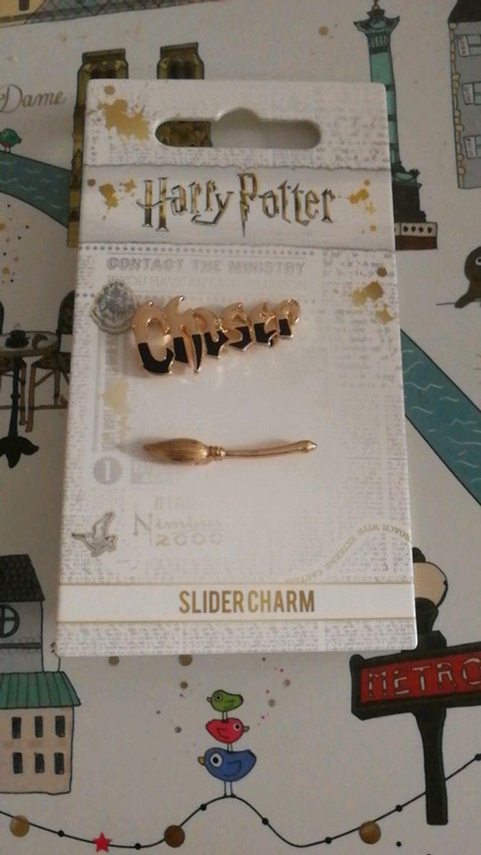 Lot de 2 pin's Harry Potter - photo numéro 1