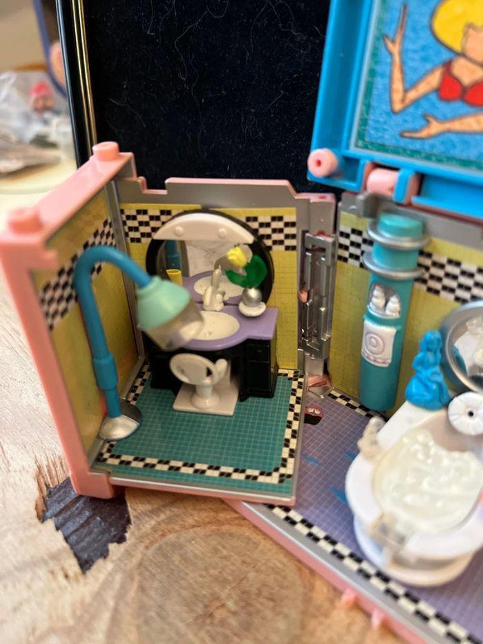 Polly pocket Bluebird 1999 - sans figurine et sans accessoires supplémentaires - photo numéro 3