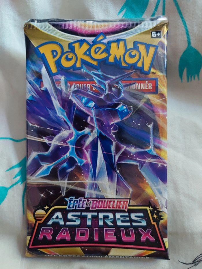 Booster Pokémon Astres Radieux Neuf - photo numéro 1