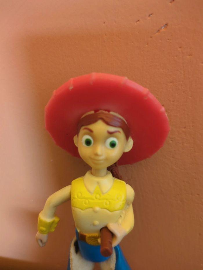 figurine Disney toy story jessie - photo numéro 2