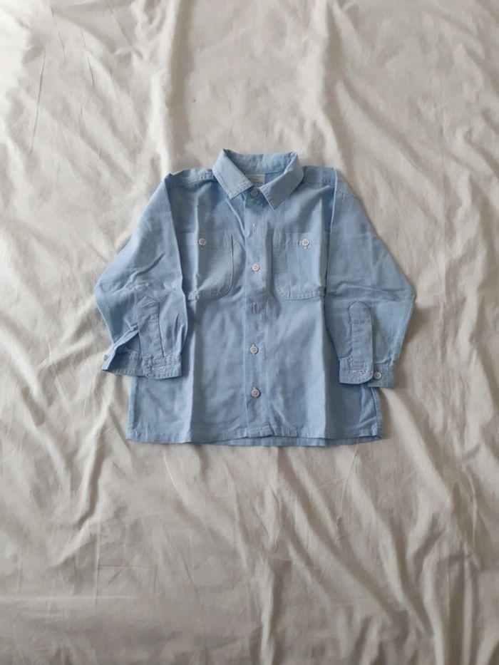 Chemise bleue - photo numéro 1