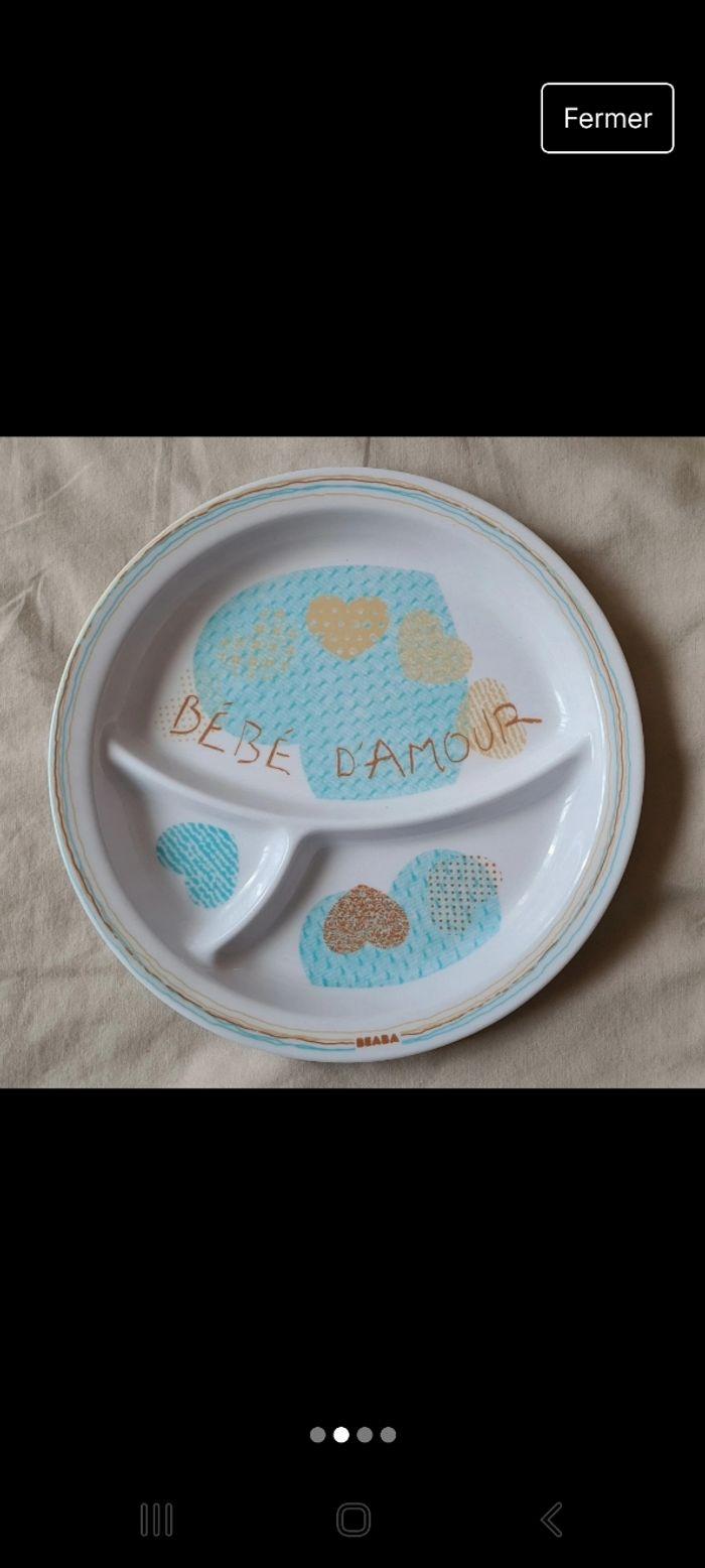 Assiette, chaussons, doudou pour bébé - photo numéro 2