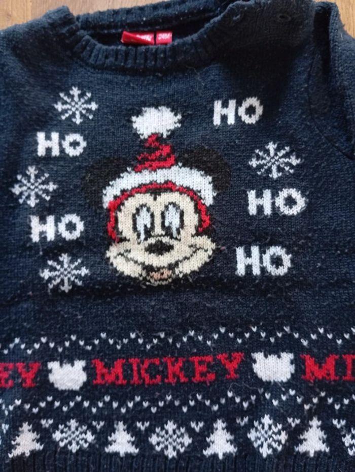 Pull Disney baby taille 24 mois - photo numéro 2