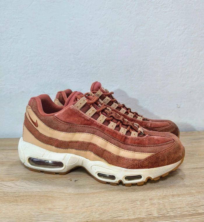 Baskets Nike air max 95 femme dusty peach pointure 40,5 - photo numéro 2