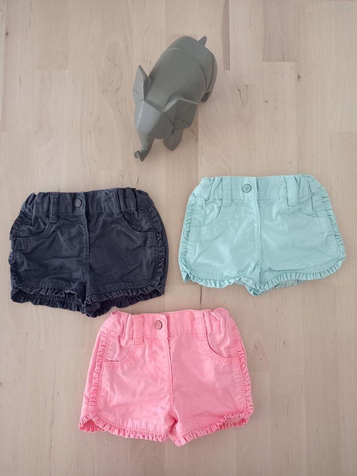 Lot de 3 shorts bébé fille taille 3 mois Kiabi - photo numéro 1