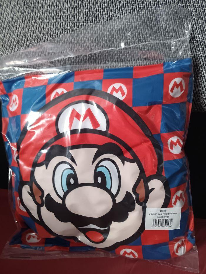 Coussin super mario - photo numéro 2