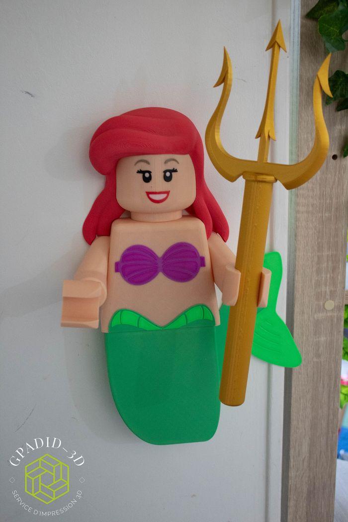 Dévidoir de papier toilette ou simple décoration murale dans un style Lego disney - photo numéro 2