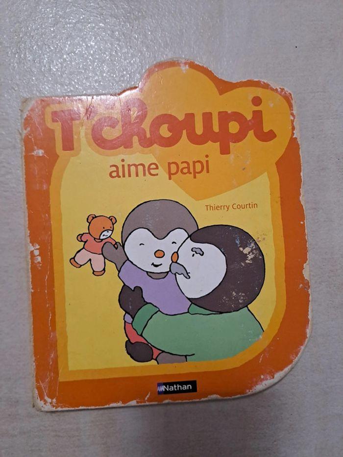 T'choupi aime papi - photo numéro 2