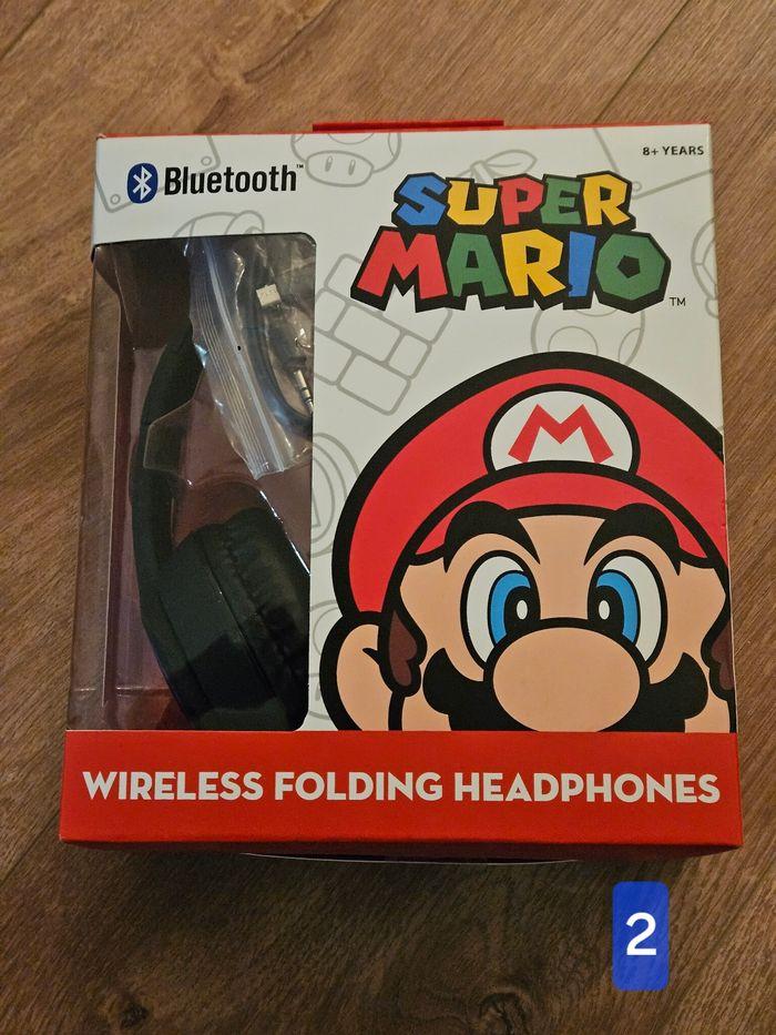 Casque écouteurs  SUPER MARIO .bien lire l'annonce ! - photo numéro 1