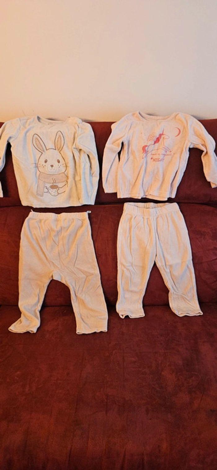 Lot de 2 Pyjamas taille 3 ans, 98cm - photo numéro 1