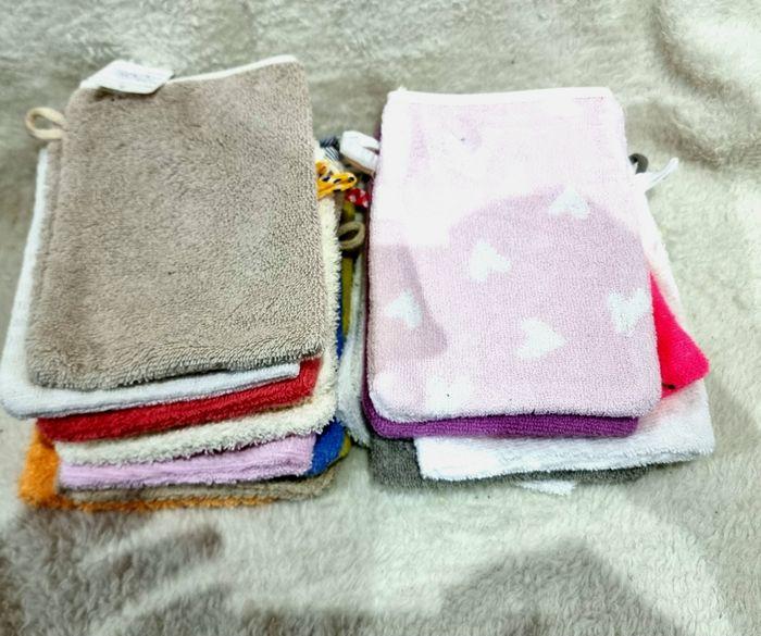 5 lots de 4 gants de toilette ( 20