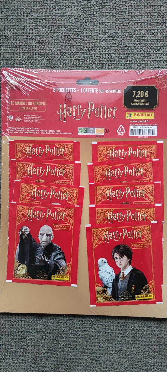 Blister de 9 pochettes se stickers panini Harry Potter le manuel du sorcier