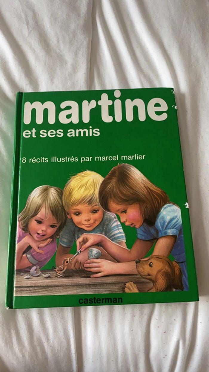 Livre Martine - vintage 8 histoires - 1981 - photo numéro 1