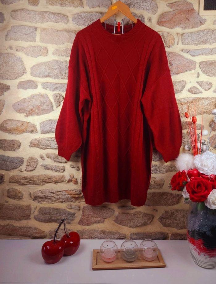 Robe pull en tricot rouge foncé Femme taille 54 marque Boohoo 🍬 - photo numéro 1