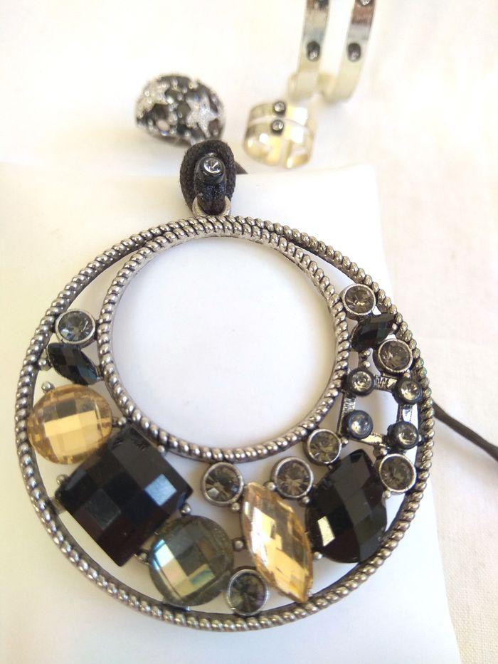 Bague noire étoiles/ bracelet/pendentif - photo numéro 10