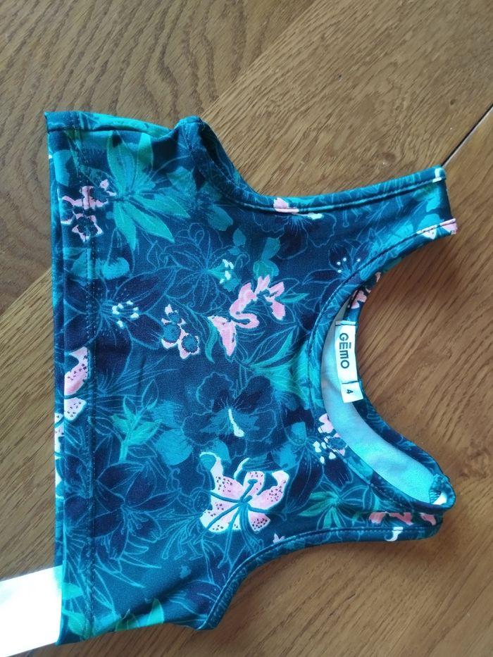 Brassière taille 4 ans