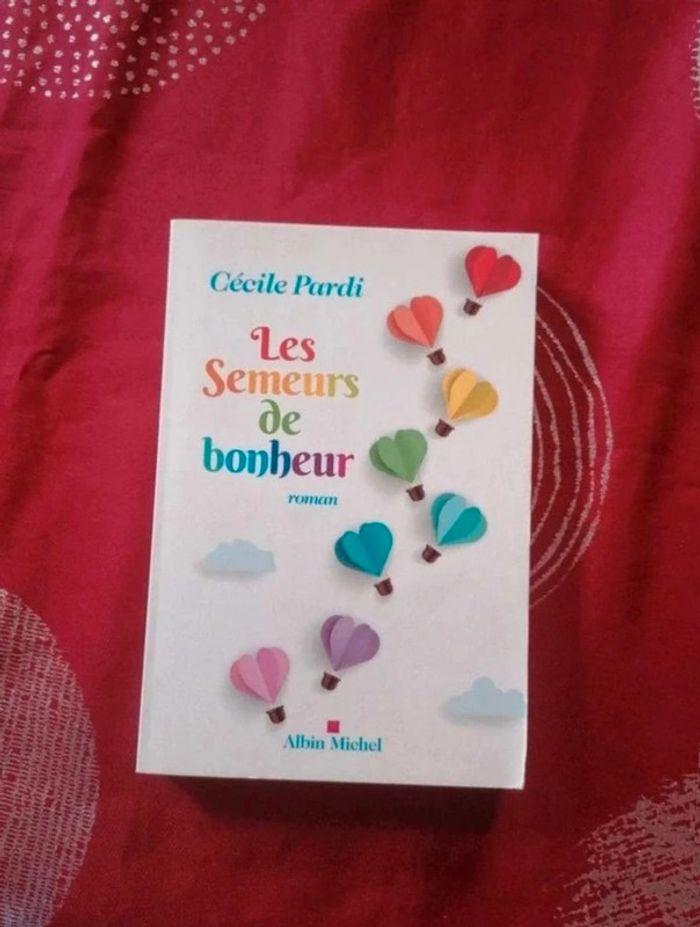 Livre les  semeurs  de bonheur  Broché cécile  pardi  I.  Code Y2k - photo numéro 1