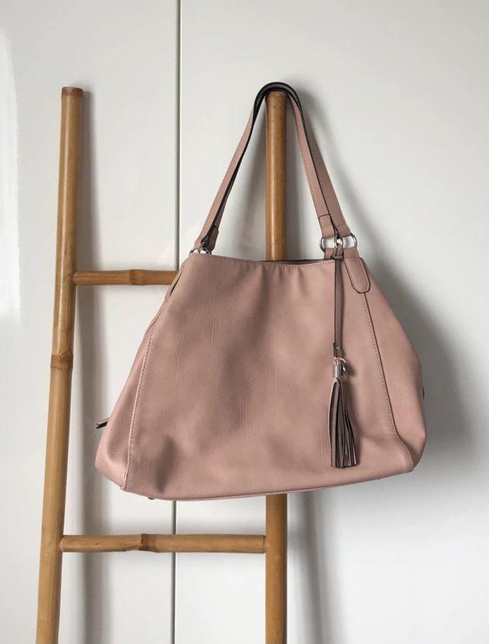 Sac 👜 À main - Simili 💞 - photo numéro 1