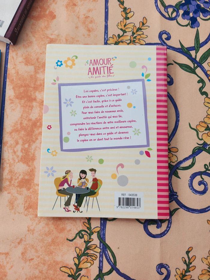 Amour et amitie: le guide des filles - photo numéro 2