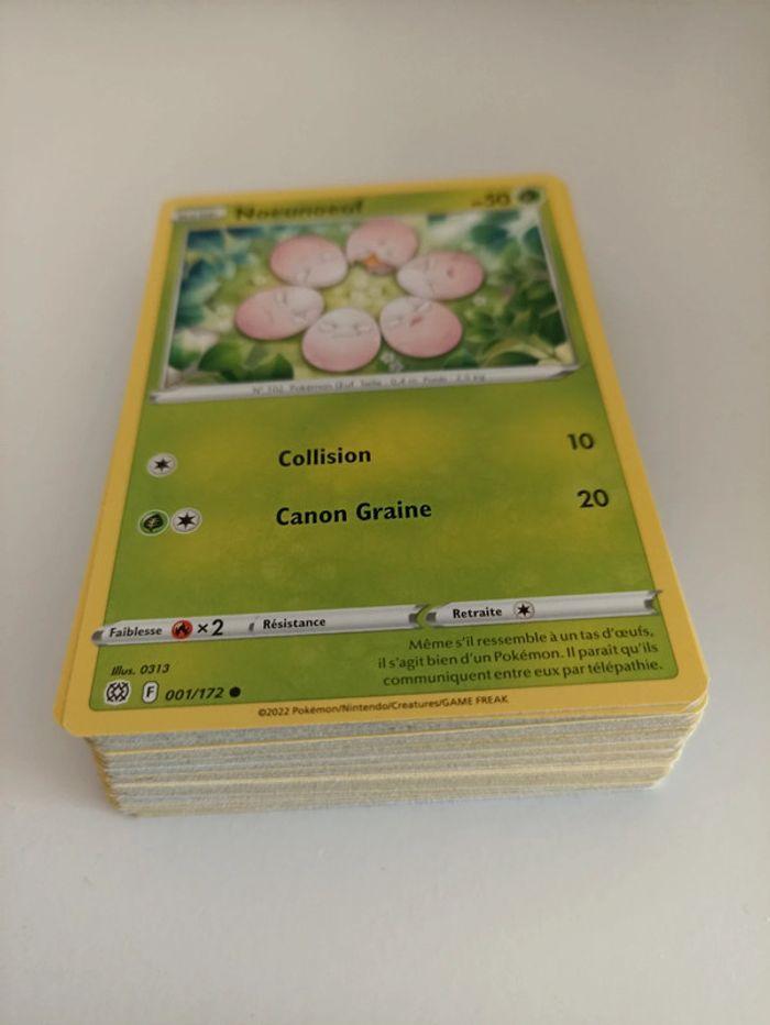 Lot 63 cartes Pokémon star étincelante - photo numéro 1