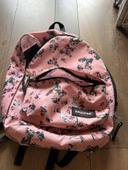 sac eastpak rose fleurie pour rentrée