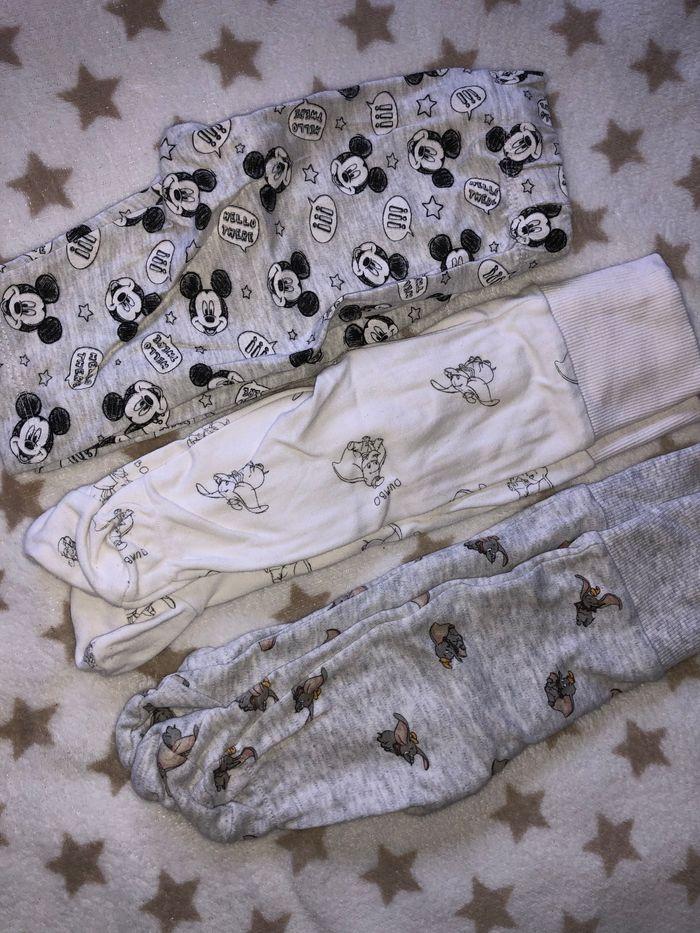 3 petits pantalons disney - photo numéro 1