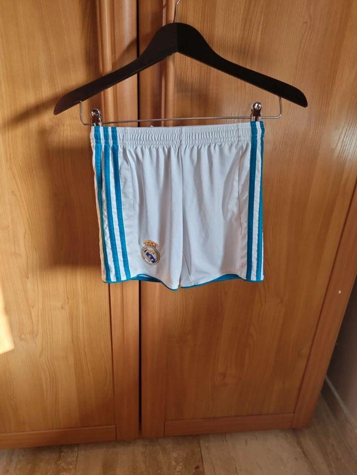 Short Adidas - photo numéro 1