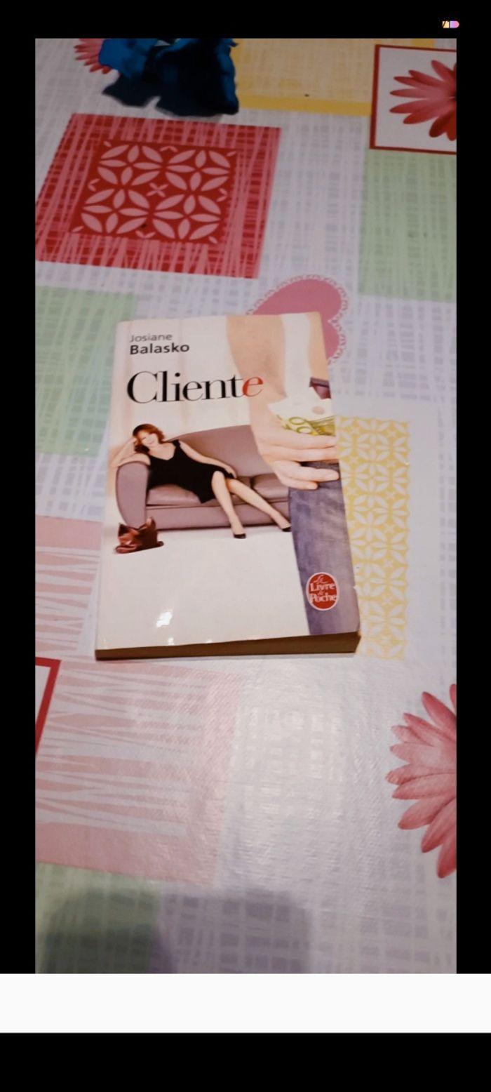 Livre cliente - photo numéro 1