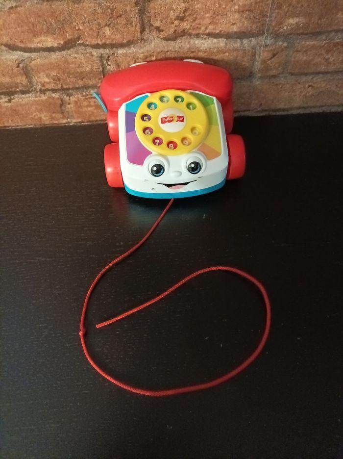 Téléphone premier âge Fisher price - photo numéro 1