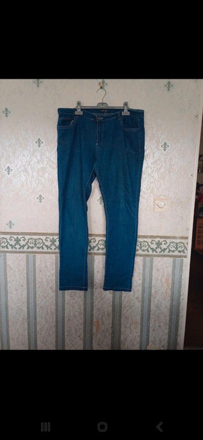 Jean 👖 46 - photo numéro 1