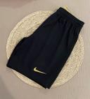 Short de foot garçon noir et doré Nike