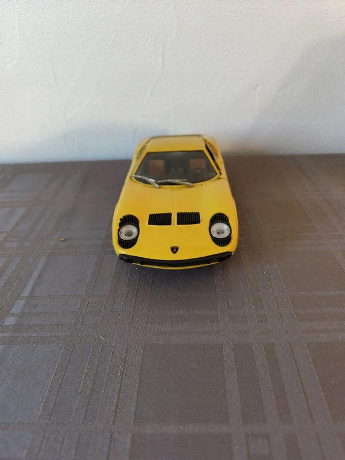 Voiture Lamborghini jaune 1/18 - photo numéro 3