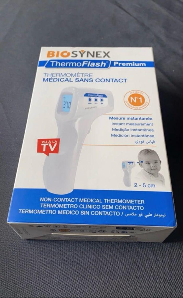 Thermomètre médical sans contact - photo numéro 2