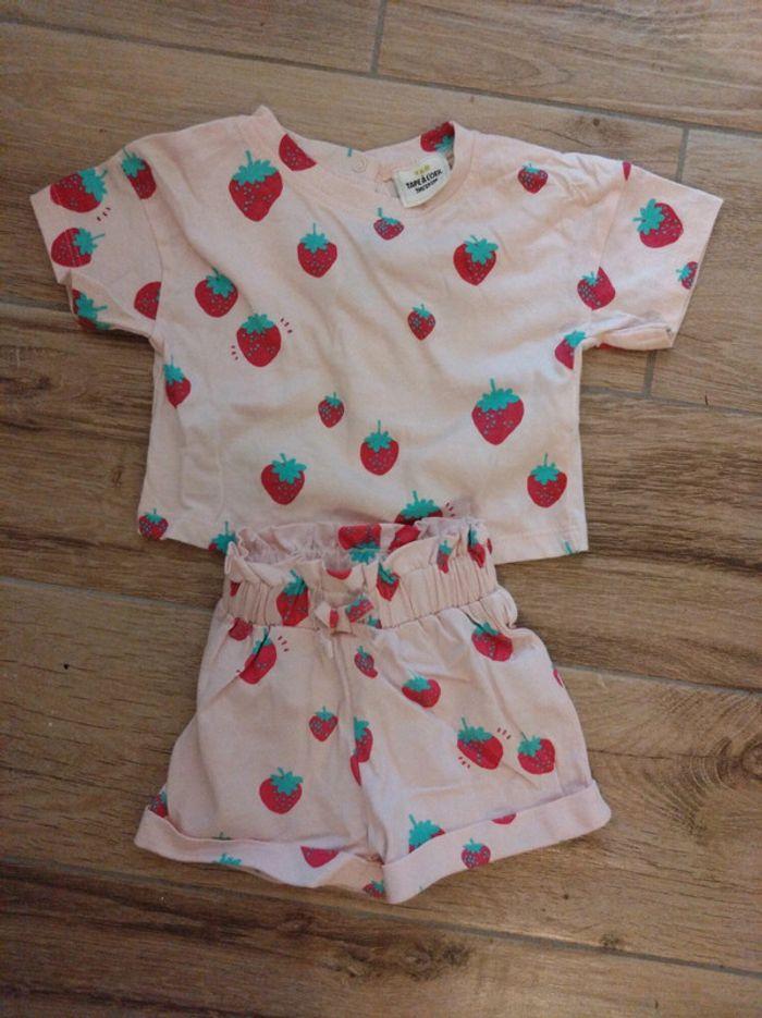 Ensemble short et t-shirt Fraises TAO