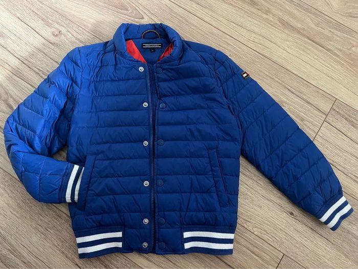 Blouson Tommy Hilfiger 8 ans - photo numéro 1