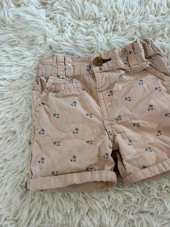 Joli short kiabi taille 24 mois - photo numéro 2