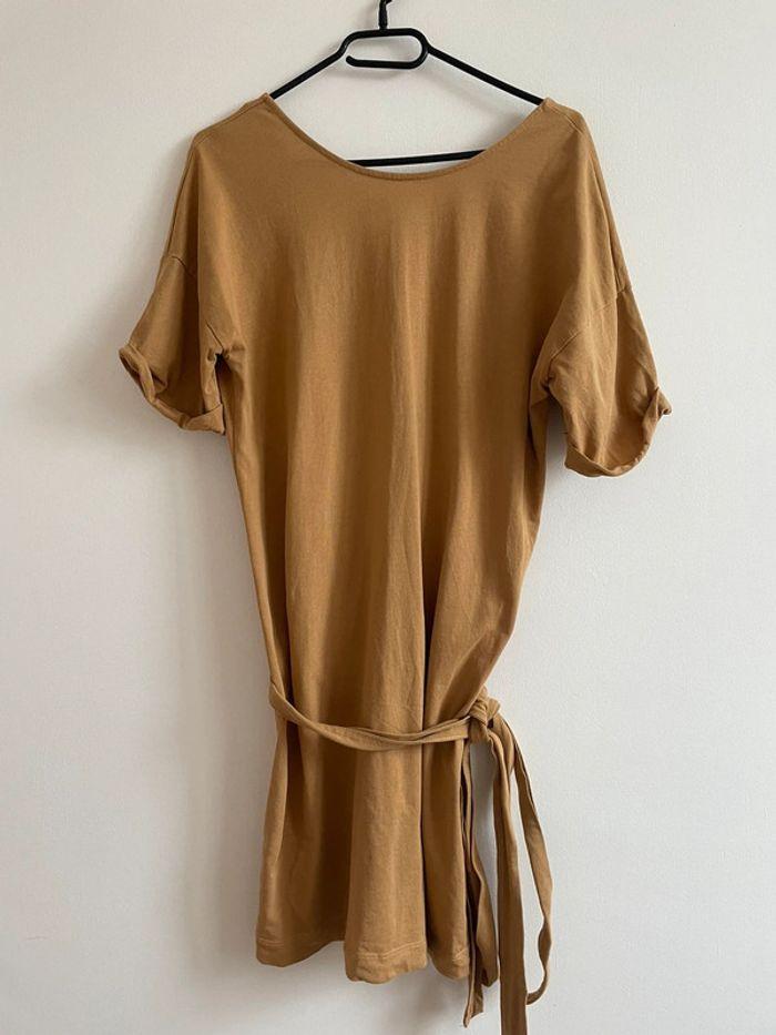 Robe Zara camel taille 36 - photo numéro 1