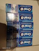 Lot Dentifrice oral B