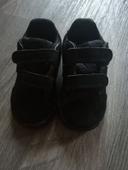 Baskets Nike noires 22