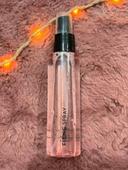 Spray fixateur de maquillage