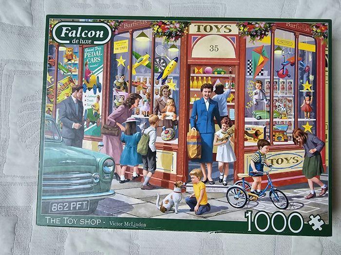 Puzzle 1000 pièces.  The toy shop