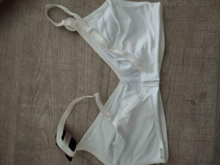 Soutien gorge neuf blanc - photo numéro 3