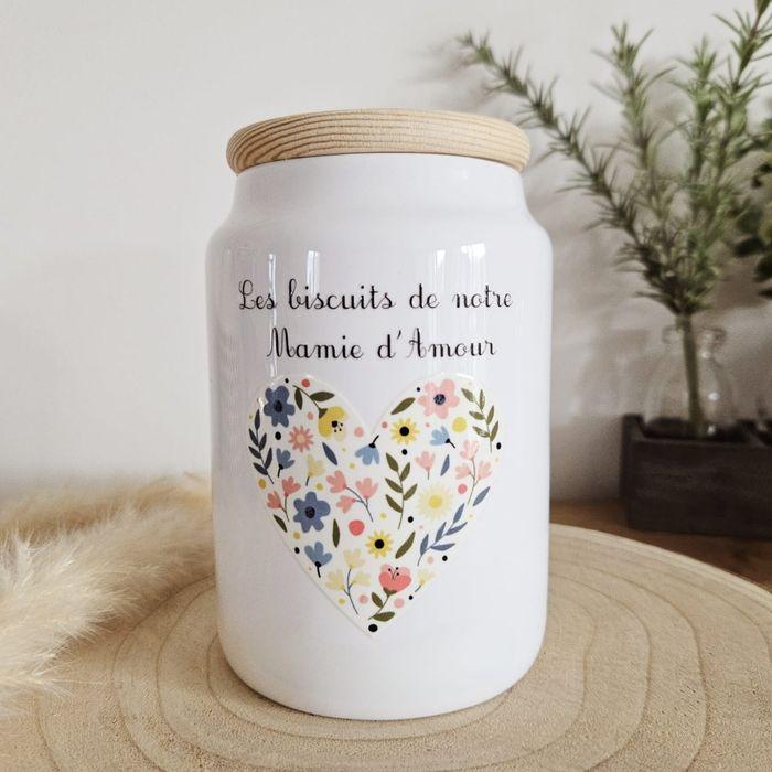 Pot à biscuits ou friandises/ idée cadeau mamie