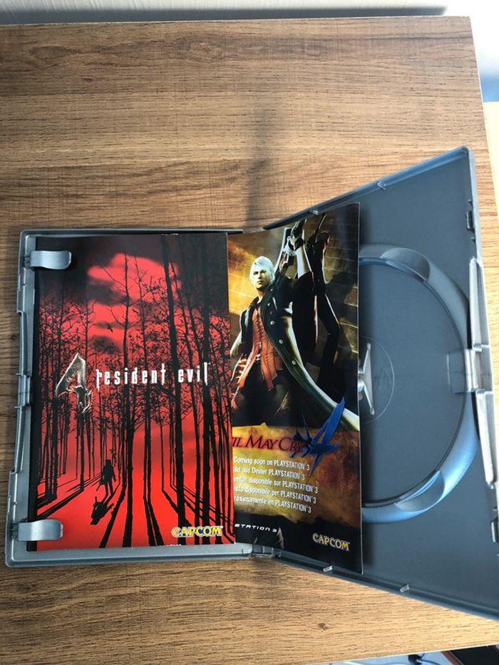 Boîte jeux résident evil 4 ps2 incomplet - photo numéro 3