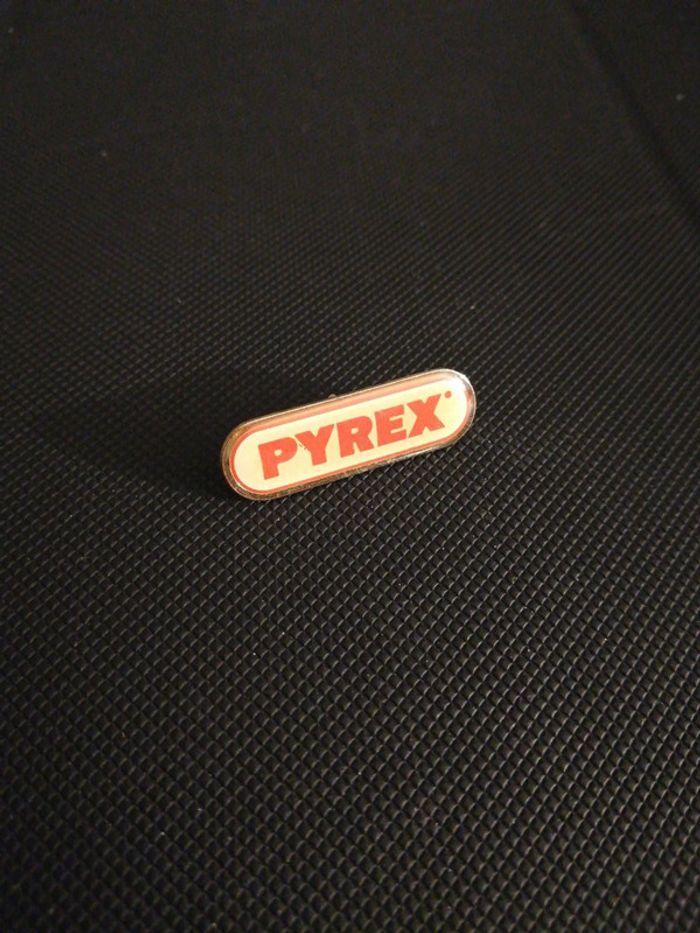 Pin's Pyrex Cuisine - photo numéro 1